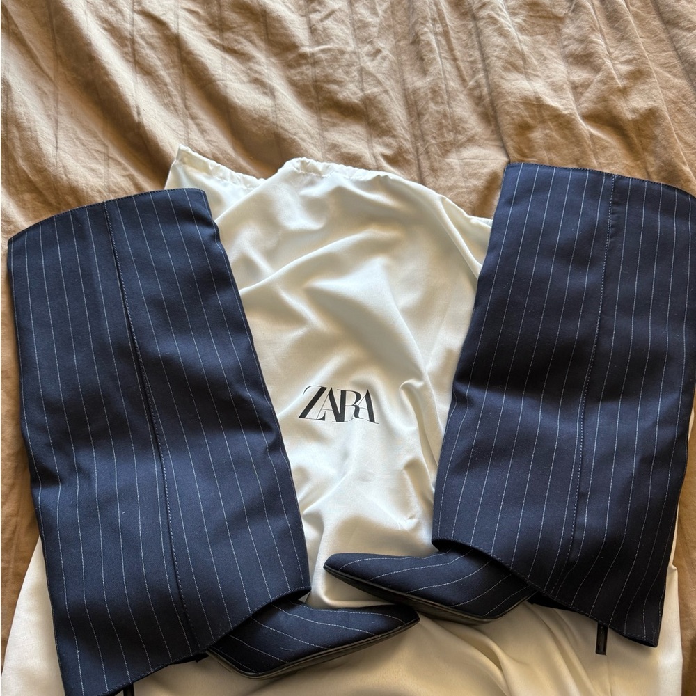 Zara pinstriped shark boots Eu 36